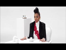 Janelle Monae Q.U.E.E.N. (feat Erykah Badu) (HD)